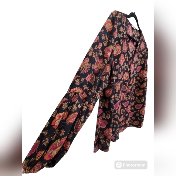 Maurices 1X Floral Long Sleeve Tunic - Picture 4 of 7